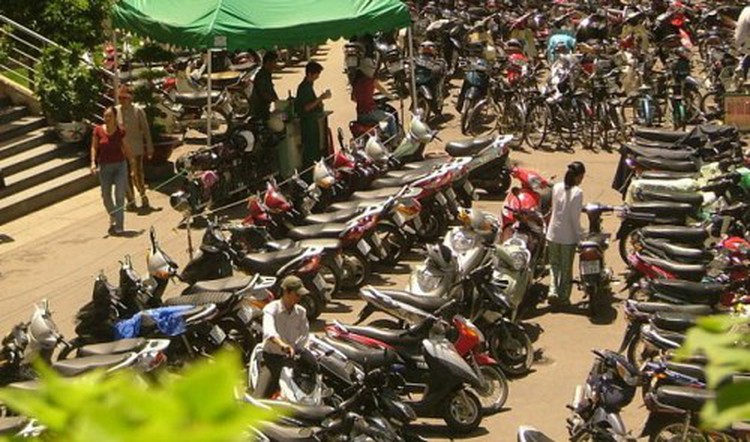 Ho Chi Minh City plans to invest in smart parking