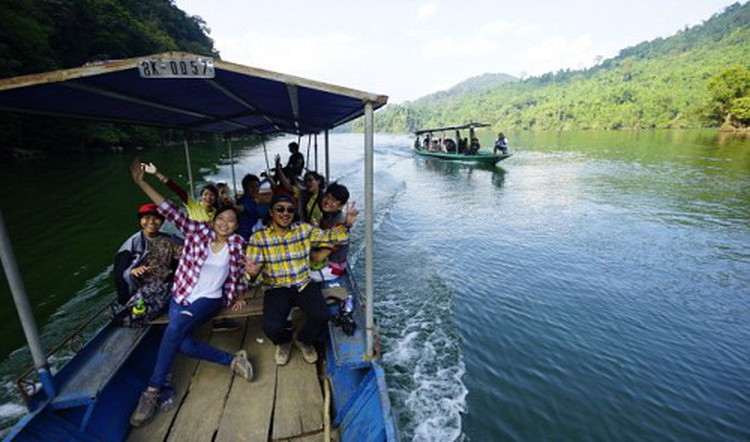 Vietnam experience: Tourist vs traveler