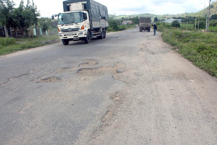 World Bank approves $300mn finance for Vietnam’s transport connectivity, forest protection