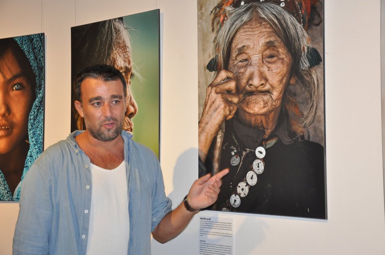 French photographer's exhibition in Hanoi