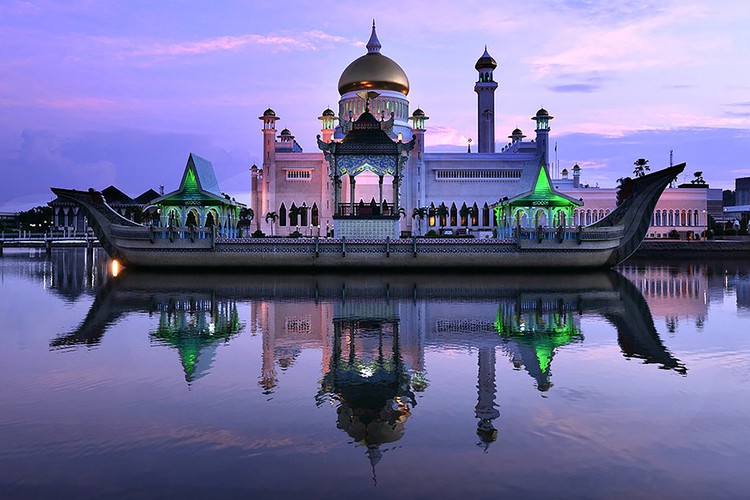 ​Hanoi exhibition to feature stunning photos of ASEAN countries