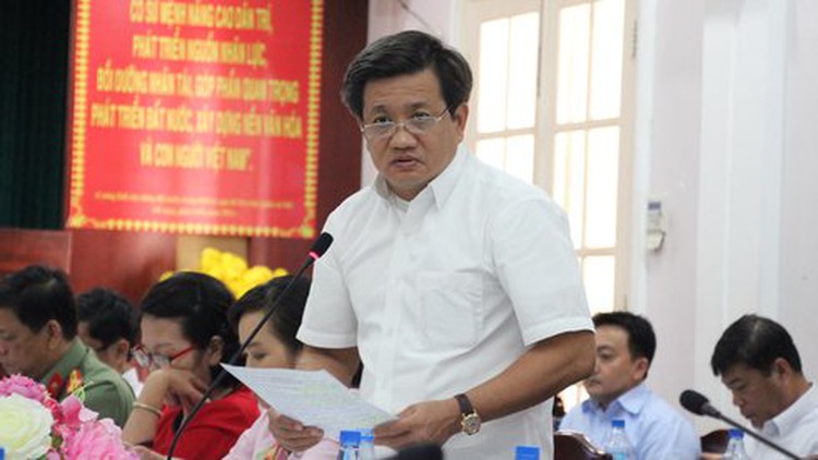 Doan Ngoc Hai seeks full authorization to keep Saigon sidewalks clean