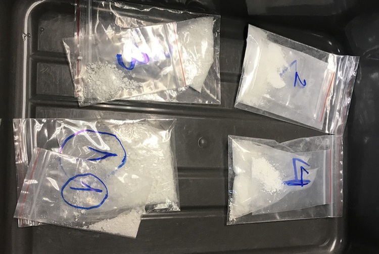 Vietnamese woman caught carrying cocaine at Ho Chi Minh City airport