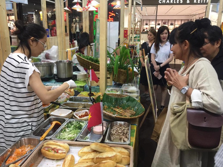 Vietnamese food wins hearts of Thai consumers at Bangkok expo
