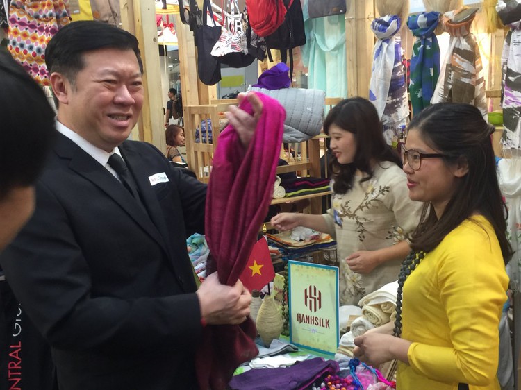 Vietnamese businesses in pursuit of entry into Thai consumer market