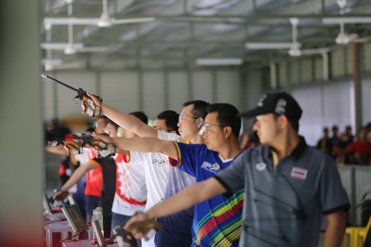 Vietnam’s Olympic medalist Hoang Xuan Vinh fails at SEA Games