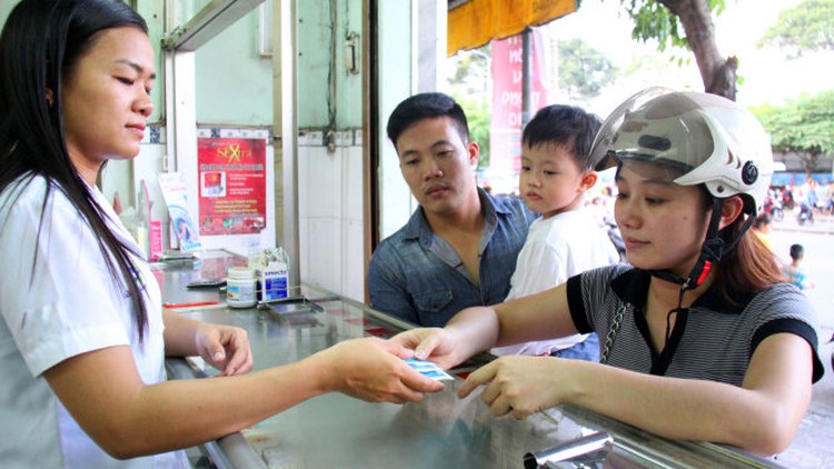 In Vietnam, over-the-counter medicine poses serious health risks