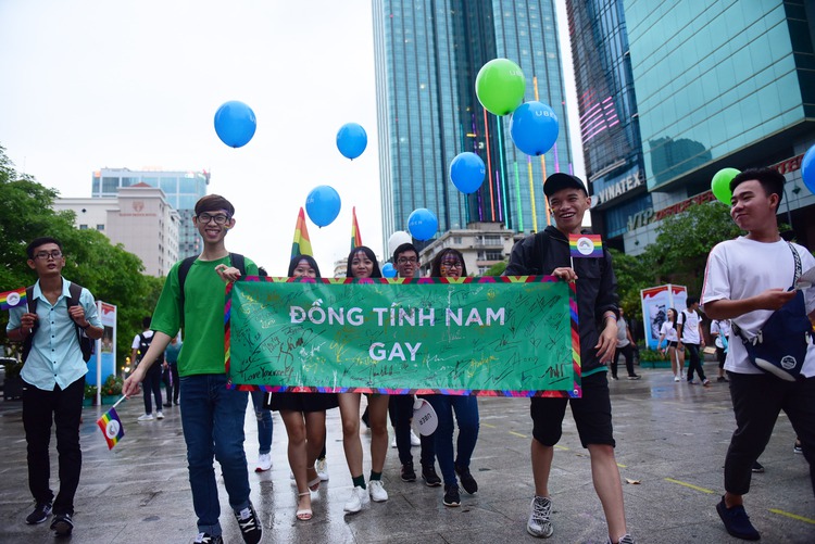 ​Love in the air at gay pride parade in Ho Chi Minh City