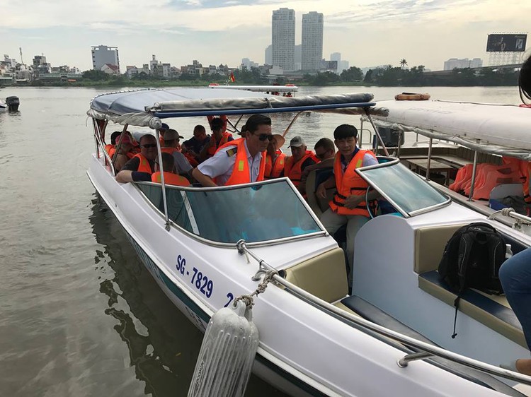 Seven new river tours launched in Saigon