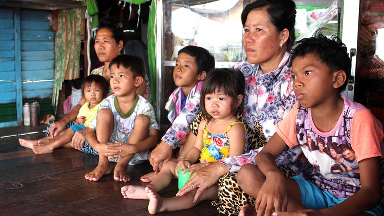 Embassy reassures Vietnamese-Cambodian community following document revocation decision
