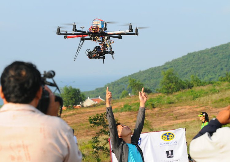 ​​Vietnam’s defense ministry requests tighter management of drones