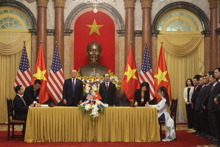 Vietnam, US sign deals worth $12bn during Trump visit