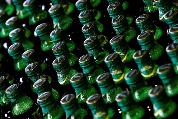 Vietnam govt aims to complete Sabeco stake sale in December