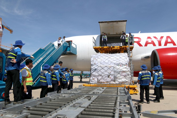 ​ASEAN provides $175,000 in aid to Vietnam’s Damrey victims