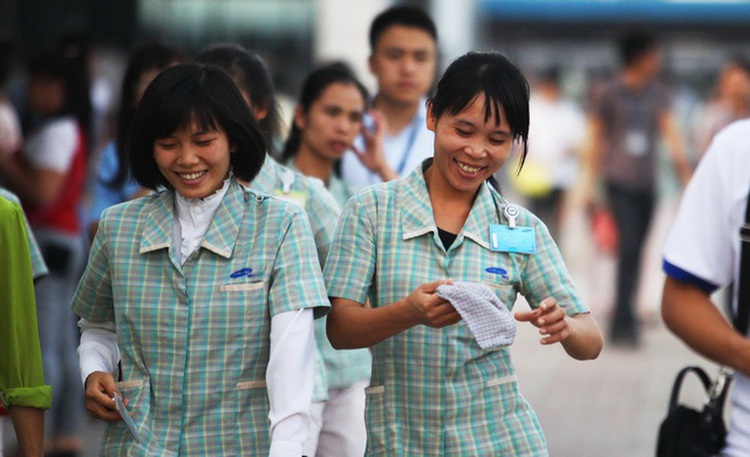 Vietnam to investigate report of worker mistreatment at Samsung factories