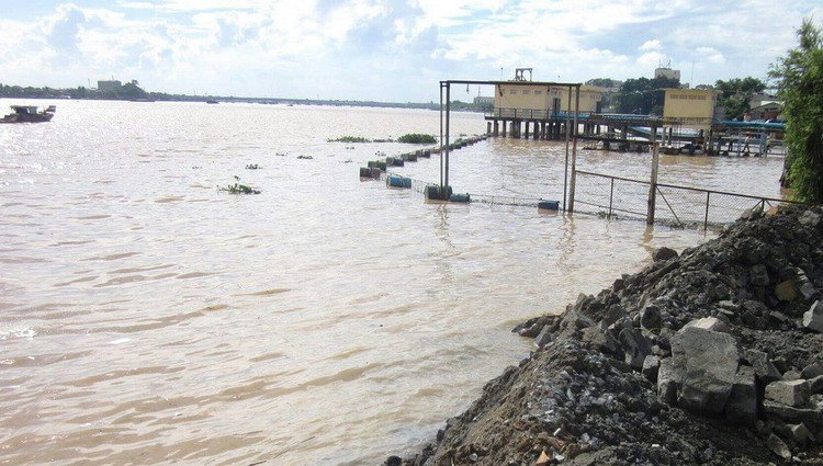 Vietnam’s longest river threatened by soaring wastewater