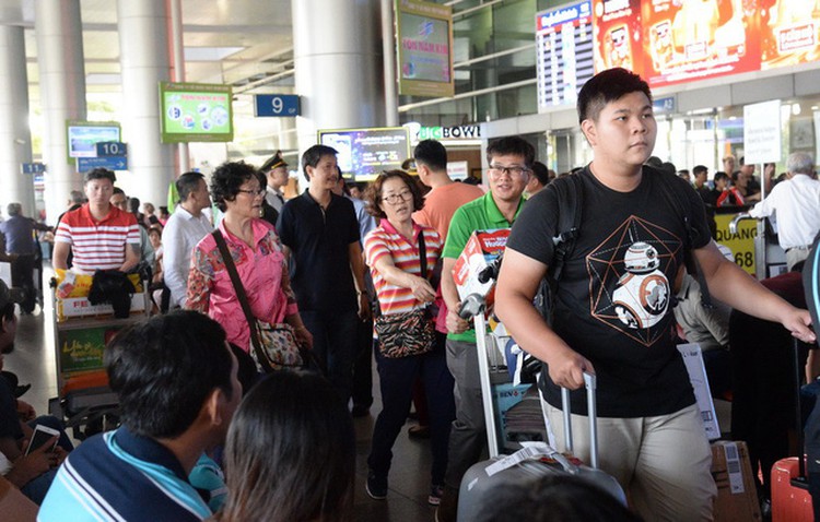 Wait for launch of nonstop Vietnam-US flight continues with no end in sight