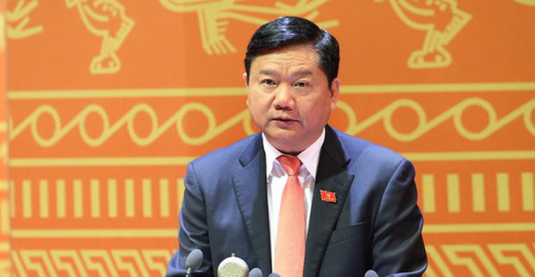 Former PetroVietnam official Dinh La Thang arrested