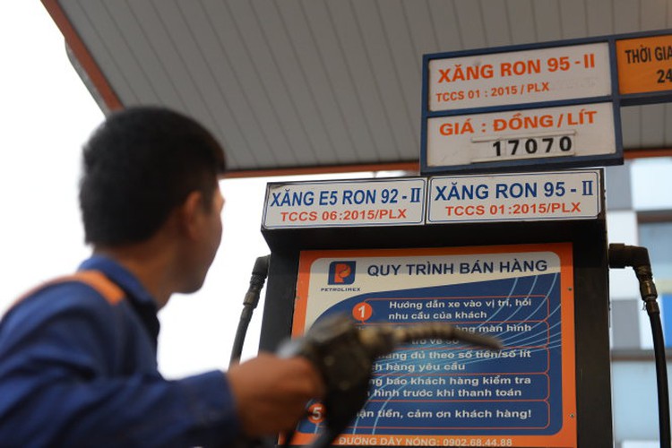 Vietnam fuel distributors to shift to ethanol blend this week