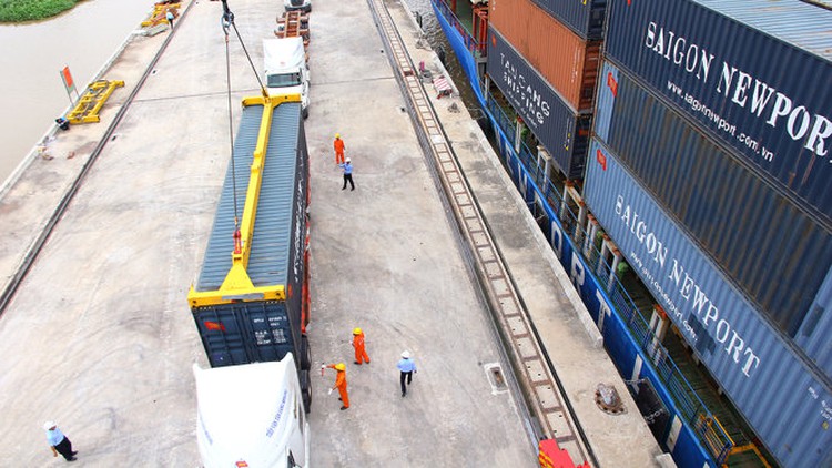 Vietnam ministry urges logistics development by leveraging potential of Mekong Delta
