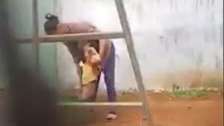 Babysitter caught abusing 2-yo boy in Vietnam’s Central Highlands