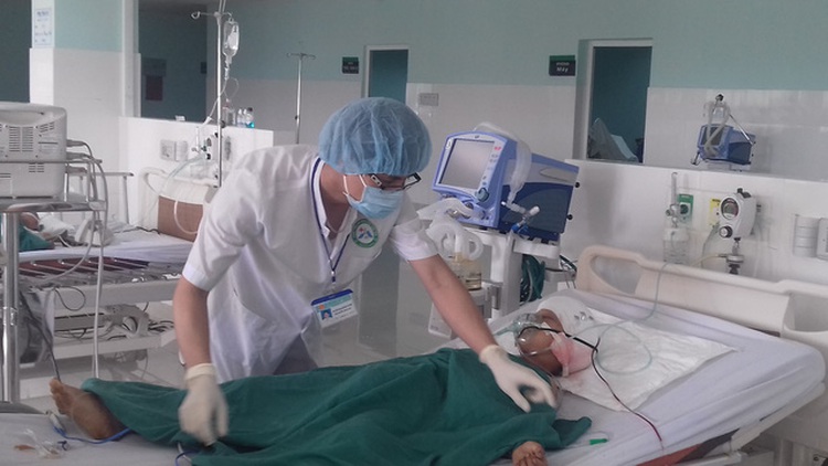 Six-year-old Vietnamese boy accidentally shoots brother