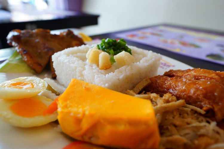 Saigon has a gem called 'com tam'