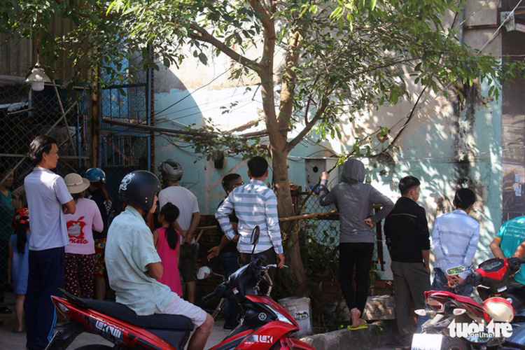 Senior Vietnamese woman, grandchild found dead behind locked doors