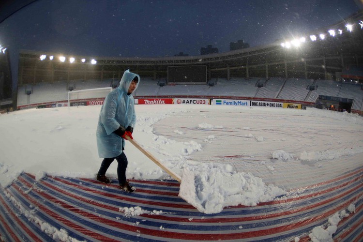 ​Heavy snowfall threatens to postpone AFC U23 Championship final