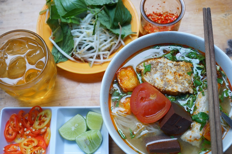 Among many noodle dishes in Saigon, ‘bun rieu’ exactly is what the doctor ordered