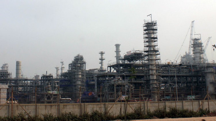 Vietnam's Nghi Son oil refinery ready for start-up from Feb. 28