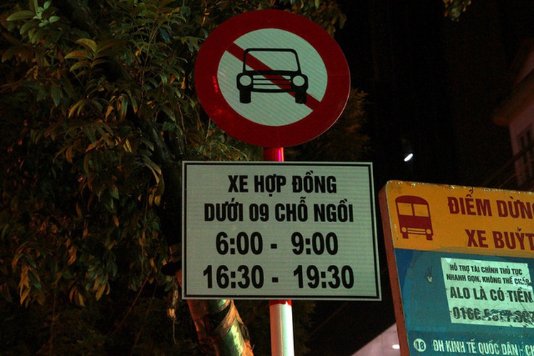 Hanoi bans contract-based vehicles, including Grab and Uber, on multiple streets