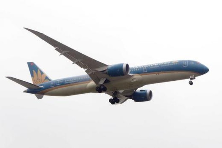 Air France KLM unit in $500 million maintenance deal with Vietnam Airlines