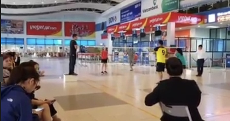 Vietnam airport fined for organizing badminton contest in terminal