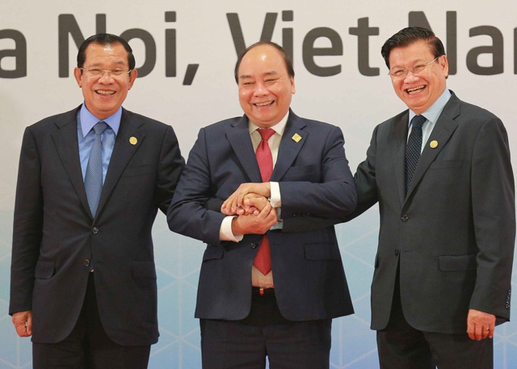 PMs of Cambodia, Laos, Vietnam pledge more extensive regional cooperation