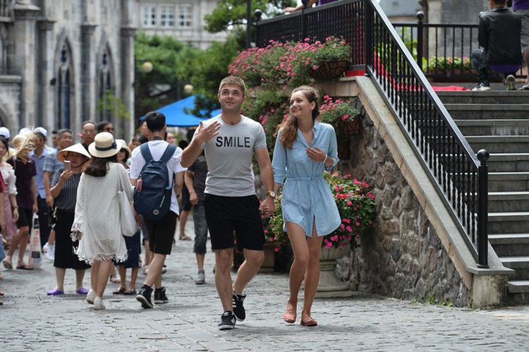 Relaxed visa policy could be ‘magic wand’ for Vietnam’s tourism