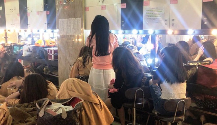 Restaurant caught offering erotic services in downtown Ho Chi Minh City