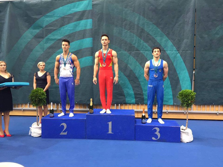Vietnamese artistic gymnasts win two golds at FIG World Cup in Slovenia