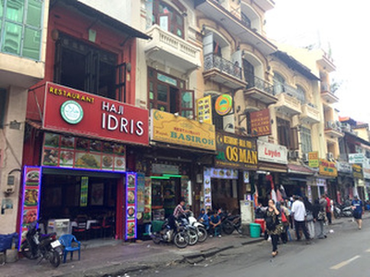 Malaysians should love this Saigon’s street