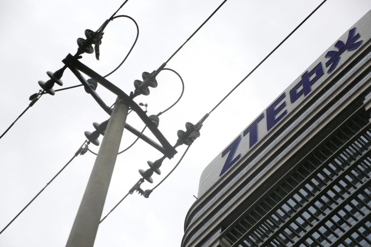 Investors wipe $3 billion off China's ZTE as U.S. settlement sinks in