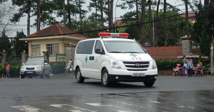 Homeless Vietnamese man steals ambulance after losing World Cup bets