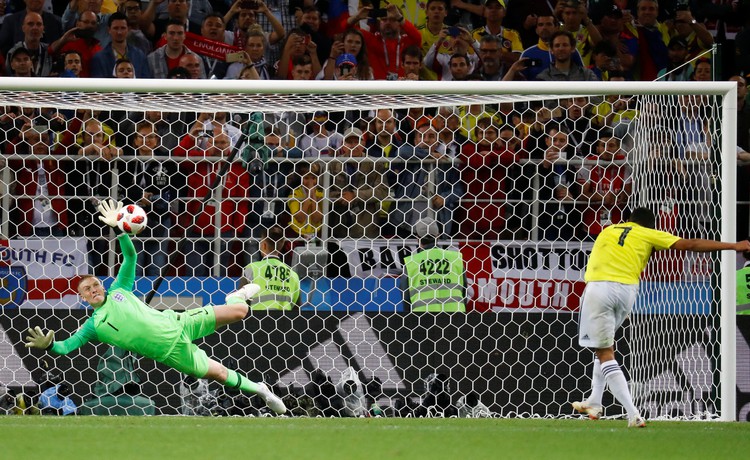 ​England beat Colombia on penalties to reach quarter-finals