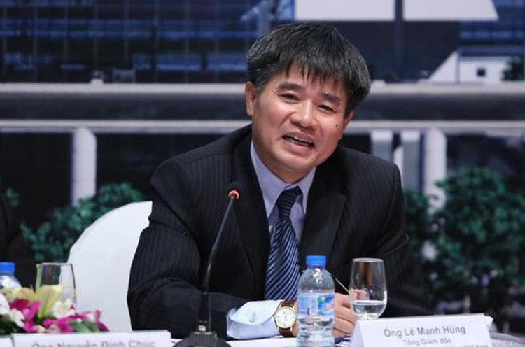 Director of Vietnam’s airport watchdog signs 76 appointments prior to retirement