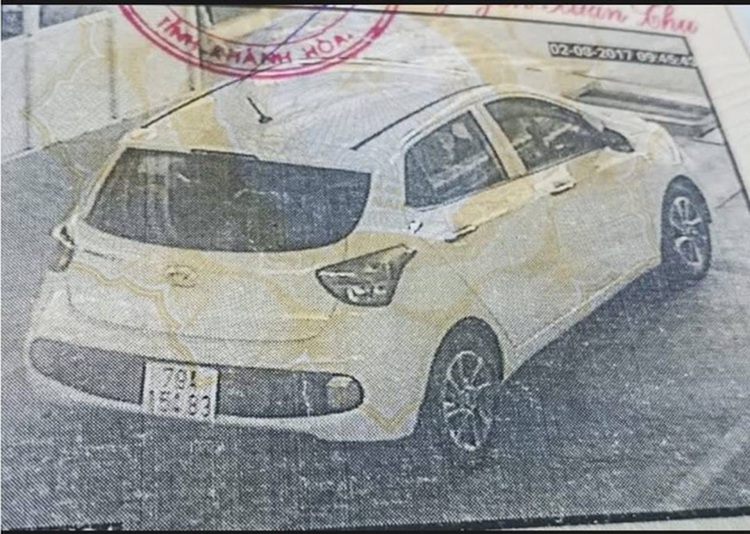Unlicensed taxi operator fined after overcharging foreign visitors in Nha Trang