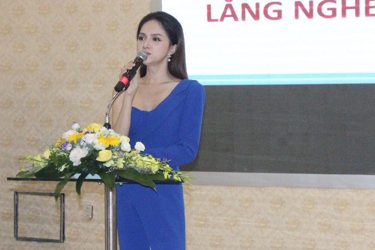 ​Insiders share heart-wrenching stories of being trans in Vietnam
