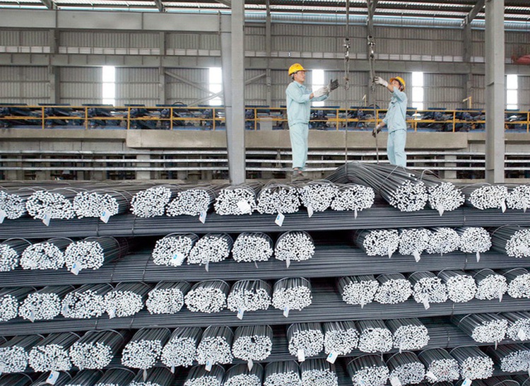 US-China trade war to help or hurt Vietnam’s economy?