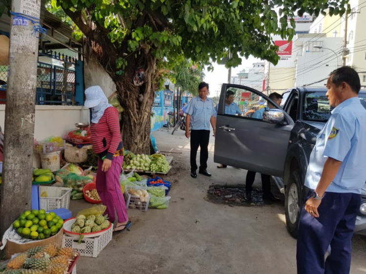 ​Apps allowing residents to report urban issues prove effective in Saigon districts