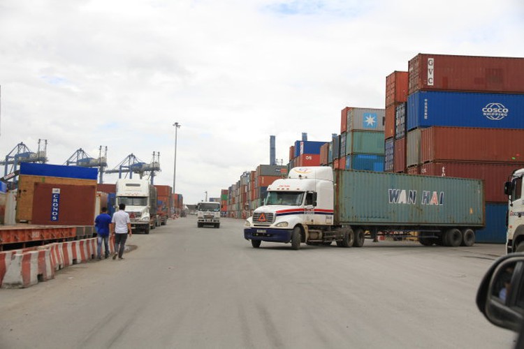 Vietnamese premier imposes measures to tackle illicit scrap imports