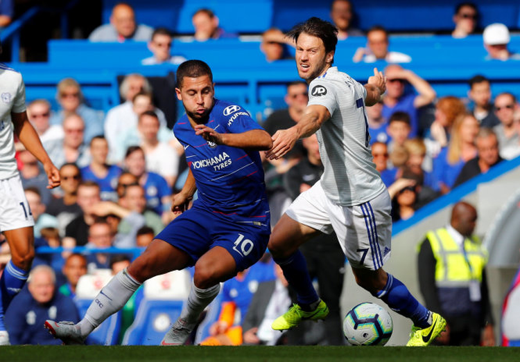 Facebook shocks Vietnamese TV operators with EPL streaming rights