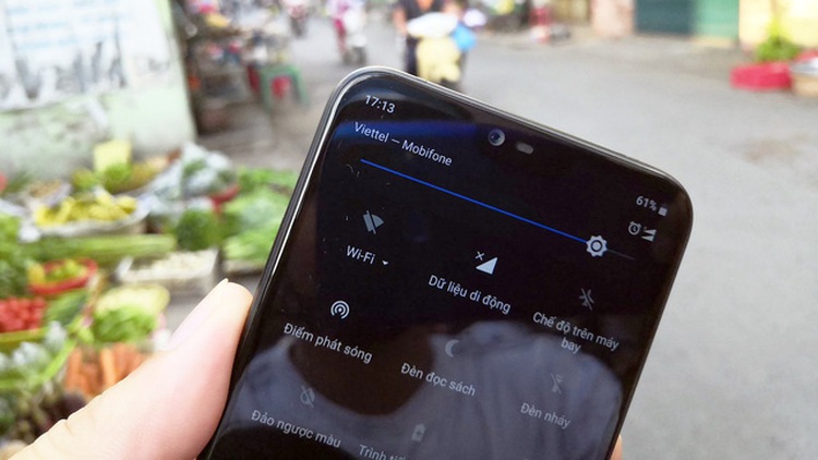 ​In Vietnam, mobile users unknowingly charged for cellular data, again and again